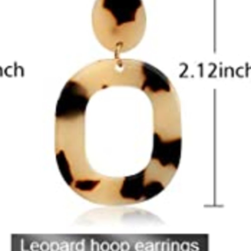 Leopard Hoop Earrings - Picture 5 of 5